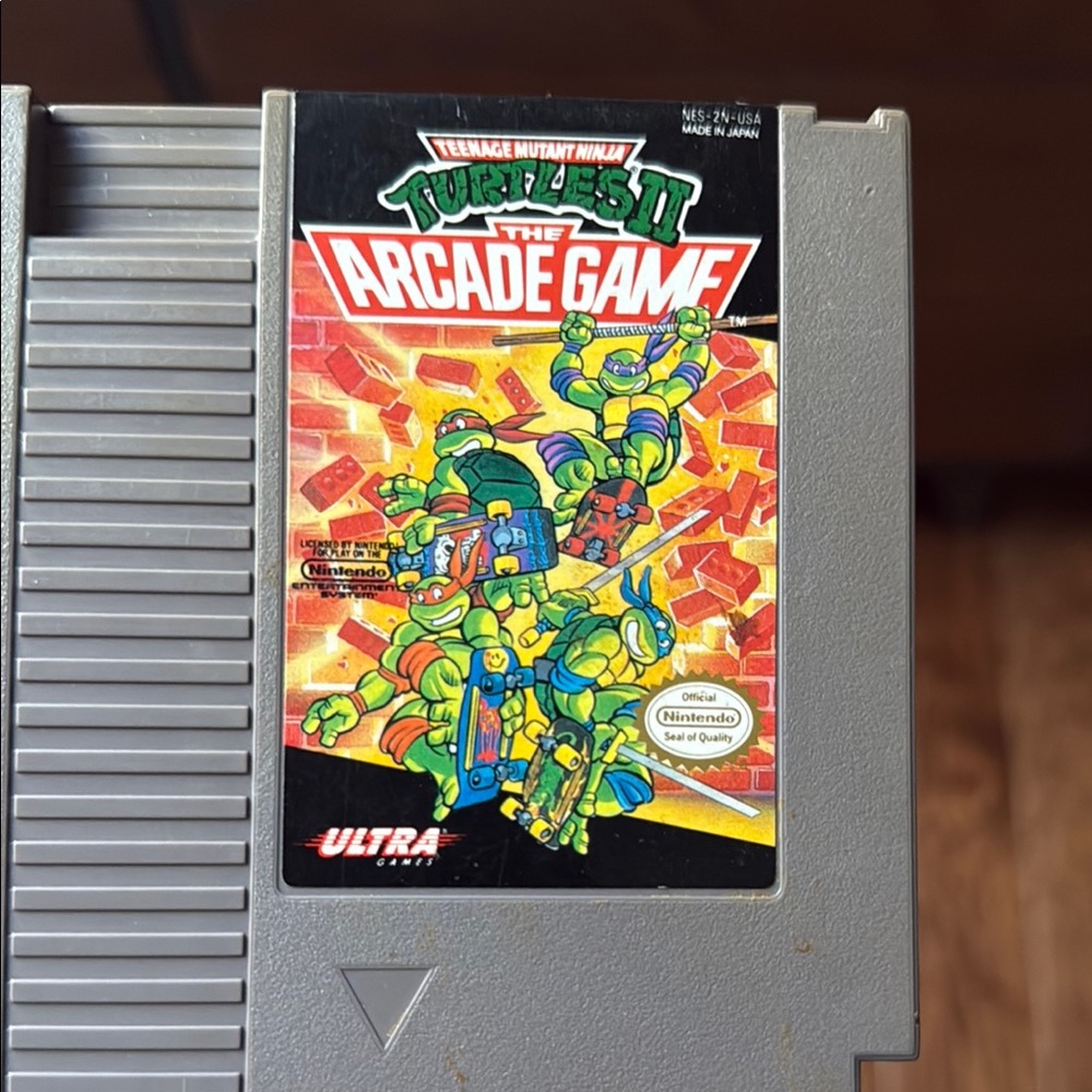 Nintendo Teenage Mutant Ninja Turtles Arcade Game Cartridge - Gray - Picture 4 of 4